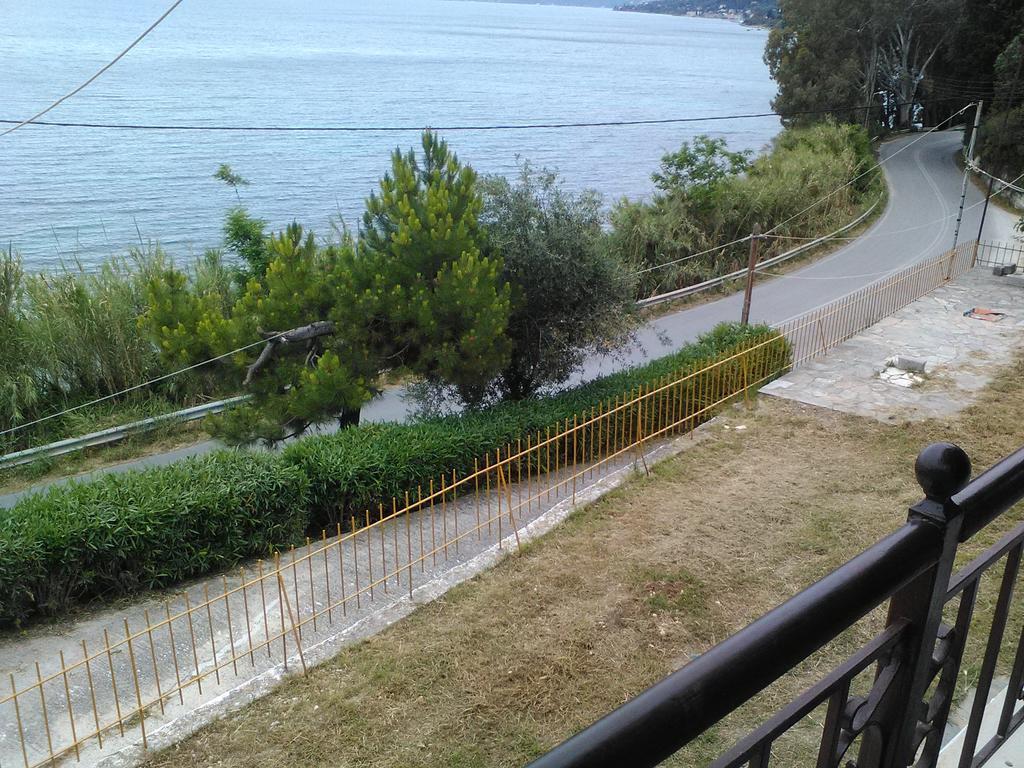 Sol E Mar Sea Side View Guesthouse Perama  Ngoại thất bức ảnh