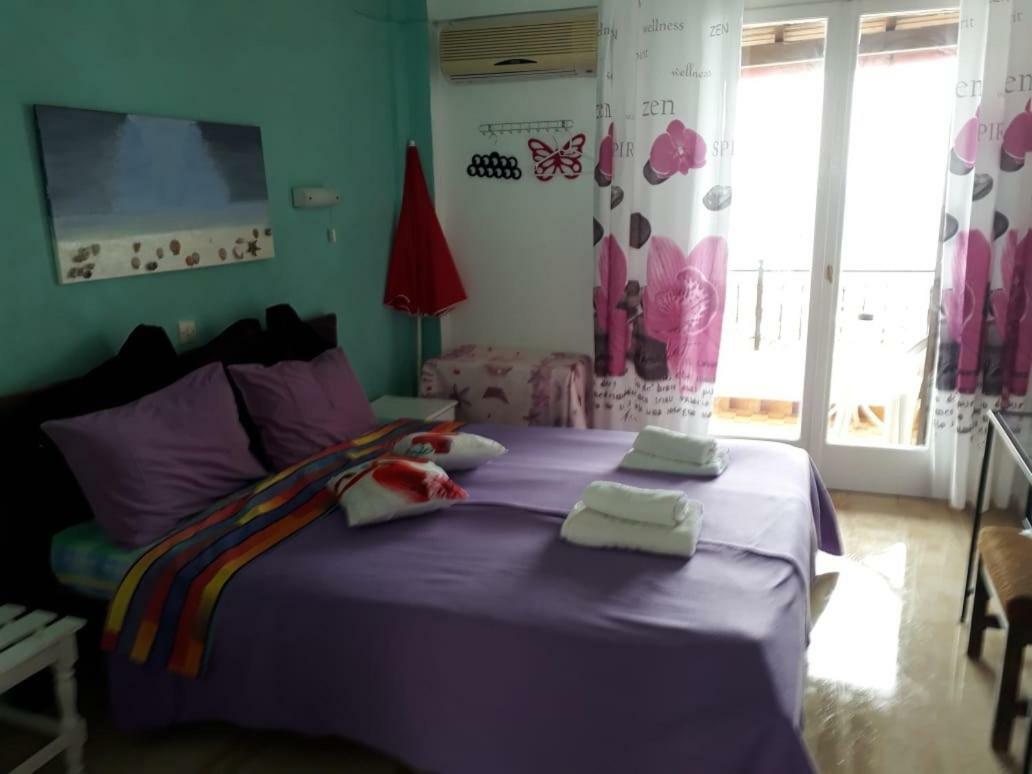 Sol E Mar Sea Side View Guesthouse Perama  Ngoại thất bức ảnh