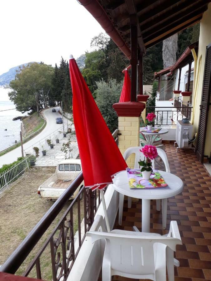 Sol E Mar Sea Side View Guesthouse Perama  Ngoại thất bức ảnh