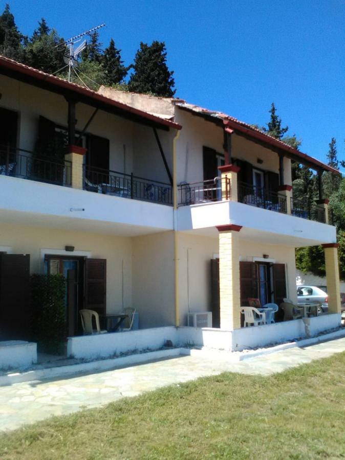 Sol E Mar Sea Side View Guesthouse Perama  Ngoại thất bức ảnh